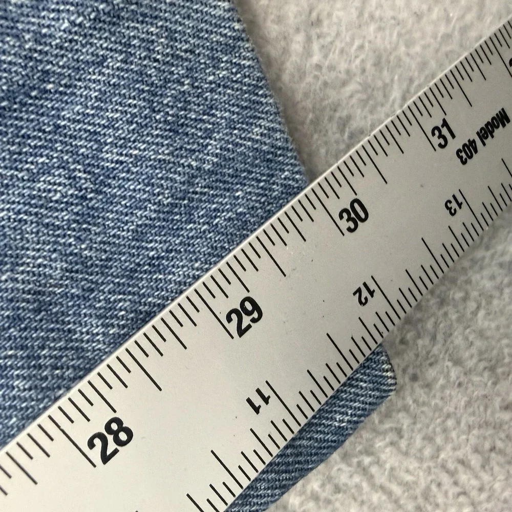 Levis 505 Regular Fit Straight Leg Jeans Mens 31x30 Medium Wash Blue y2k 00s VTG